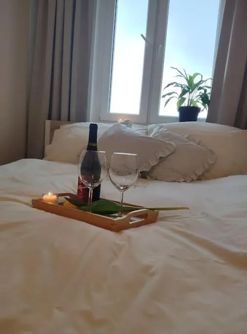 Apartmán Pomieszkaj Na Kosmonautow Poznaň 0*,  Polsko